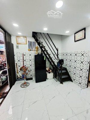 sát chợ phú lâm - chỉ 1 căn ra hẻm 6m - 15m2, 3 tầng mới ở ngay - shr hoàn -159