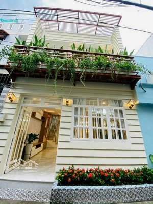 bán nhà phố hẻm huỳnh tấn phát, gần chợ và cầu phú xuân, giáp q7 khu phú mỹ hưng