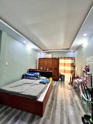 bán nhà trệt lầu|trương phước phan kế bên chợ bình trị đông|hẻm xe hơi|dt:4x8,5m|giá chỉ 4,3tỷ