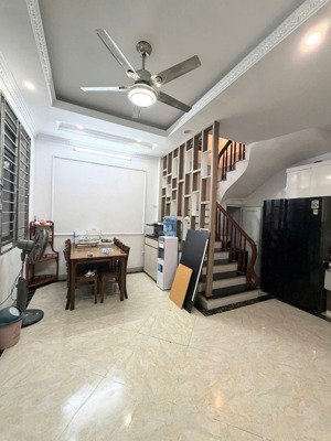 cổ linh - ngay aeon - nguyên căn mới đẹp - full đồ - 8.5tr