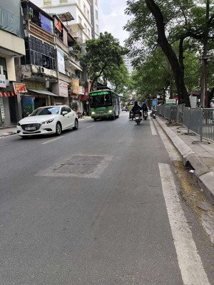 bán nhà mặt phố - thuỵ khuê - tây hồ - 388m - 77 tỷ - giá đầu tư - hấp dẫn - lợi nhuận cao.