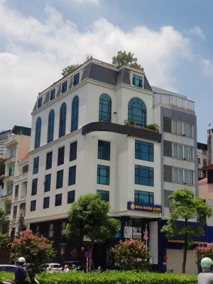 lô góc cực đẹp! mặt phố trần duy hưng. dt 70m² x 7 tầng thang máy, mặt tiền rộng. giá 55 tỷ