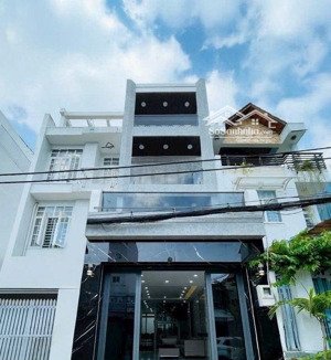 bán nhà mặt tiền 5 tầng gần chợ phạm thế hiển, đường cao lỗ, ngang 4m, tặng nội thất