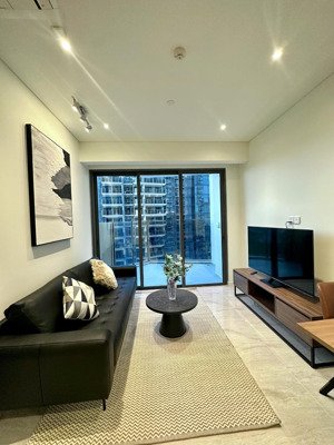 the opera - metropole: cho thuê căn hộ 1pn - tầng cao ban công rộng - view sông, hồ bơi, quận 1