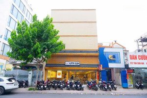 duy nhất một căn mt tân sơn nhì, quận tân phú. 10mx20m - 5 tầng - hđt 200triệu/tháng. giá 55tỷ