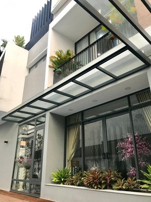 villa thảo điền q. 2 -(13 x 30m) - 3 lầu full nội thất cao cấp, giá mềm nhất khu vực 71 tỷ!