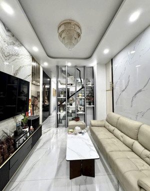 3 tỷ 750 - chủ cần vốn bán gấp căn nhà đường số 7 - linh chiểu - tđ - shr - đường thông thoáng