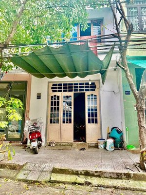 bán nhà riêng tại đường trần cao vân, hải châu, đà nẵng, 5,9 tỷ, 73 m2 đẹp, nhiều tiện ích hot!