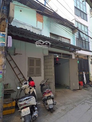 nhà hẻm 737/ lạc long quân f10 tân bình, 6x7.5m, 2 tầng, giá 4.65 tỷ tl