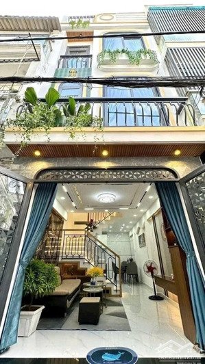 chính chủ cần bán gấp nhà mai văn ngọc, p10, phú nhuận, giá 3tỷ5 dt 67,2m2, hđ thuê 18tr/th