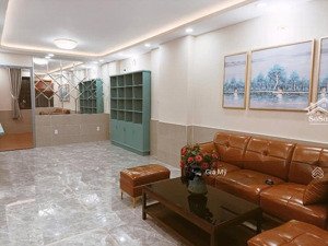 chủ cần bán gấp cc cửu long, bình thạnh, 75m2, 2pn, 2wc, full nt, giá 1 tỷ 790