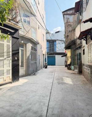 nhà đẹp hxh ni sư huỳnh liên, p.10, tân bình, dt: 42m2, 5 tầng, giá 6 tỷ 7.