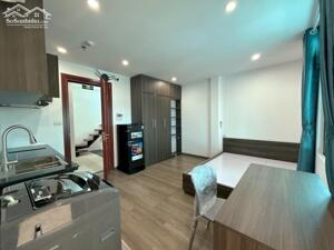 Bán nhà mặt phố Hoàng Hoa Thám 35m2 kinh doanh sầm uất vỉa hè 2 thoáng nở hậu 13.3 tỷ