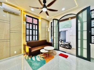 (4.x tỷ)bán nhà 4 tầng đỗ tấn phong - hoàng văn thụ. cách mặt tiền xe tải 15m