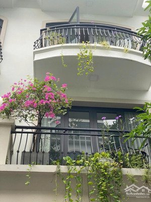 cho thuê nhà riêng ở vinhomes ocean park 2 văn giang hưng yên nhà 5 tầng nội thất tiện nghi đầy đủ