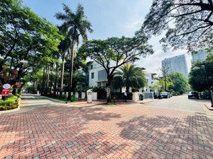 bán biệt thự góc 2 mặt tiền khu villa rivỉera giang văn minh - hồ bơi nước mặn view sông sài gòn