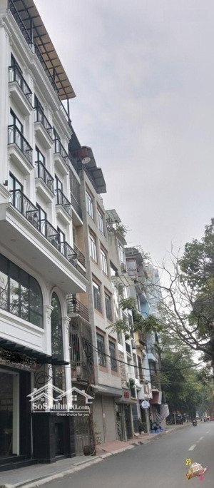 phố đội nhân - ba đình - dtsd 45m - mt 4,6m - 11 tầng - thang máy - ô tô vào nhà - kinh doanh