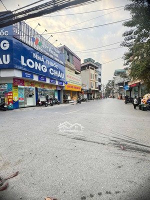 bán nhà phú lương, hà đông 30m 5 tầng ô tô đỗ cổng, sát chợ, gần đh đại nam , đầy đủ nội thất