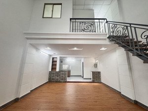 nhà mới ở ngay trường thọ, thủ đức | chỉ 5 tỷ tl diện tích: 5m x 13m, vuông vức kế