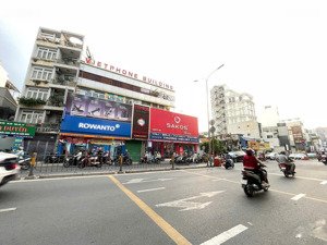 bán mặt tiền thương hiệu phan đăng lưu p.8 ,q.phú nhuận -dt: 11x16m 4 lầu hđt 160tr/th giá 42 tỷ