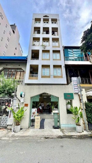 bán mặt tiền sang trọng vip nguyễn huệ - mạc thị bưởi q1 - dt: 4.6x22m 8 lầu hđt 250tr/th giá 90 tỷ