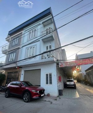 bán nhà lô góc 3,5 tầng mặt ngõ thông đằng hải oto đỗ cửa ngày đêm 43m