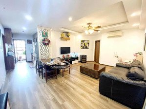 do cần vốn gia đình anh chị tôi cần bán gấp căn 70m2 xuân mai complex ,lh xem nhà : 