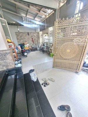 bán biệt thự wiew đẹp ngay phạm văn đồng, hxh , 9.5 x 16 , hiệp bình chánh , thủ đức , hcm .