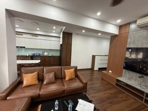 bán căn hộ chung cư hà thành 102 thái thịnh, nhà mới đẹp ở ngay, tầng đẹp, khu vực hiếm người bán