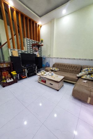 hot hot nhà quận 6, tân hoà đông, 2 tầng, ngang 4x15m, dt 60m2, nhỉnh 4 tỷ