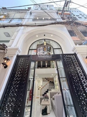 hẻm ô tô khu phan xích long nhà đẹp sát mặt tiền 4 tầng 4 pn 5 wc full nội thất cao cấp