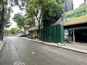 bán nhà xuân la, tây hồ - 60 m2, lô góc, vf3 đỗ cửa, cách mặt phố 40m - 15.5tỷ.