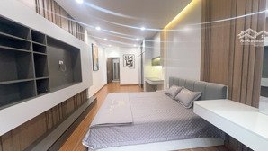 bán nhà riêng cv hoà bình, 43m, 7 tầng thang máy, 9 tỷ.