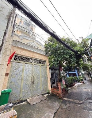 bán nhà đang khai thác chdv-4tầng-10phòng-105m2-ngay chợ hạnh thông tây-quang trung gv-9ty3