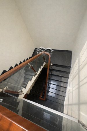 nhà bán rộng đẹp lung linh - 5 tầng hxh 6m - lý thường kiệt tân bình, dt 80m, ngang 5.4m