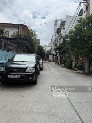 (giá tốt) nguyễn văn đậu- hoàng hoa thám- 4 x 17m- 2 tầng- hẻm xe hơi- hơn 8tỷ.