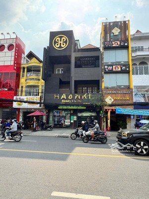 chỉ 1 lô duy nhất, vị trí đẹp mt hoàng hoa thám, gần phan đăng lưu, dt 336m2, ngang 14m