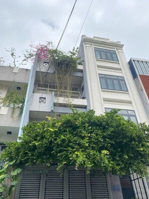 "hiếm" nhà 4 tầng 56m2, hẻm xe hơi, gần phạm văn đồng, emart