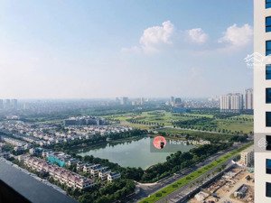 gia đình em cần bán 6th element 60m2 view starlake trước ngày 20/01, giá đầu tư, liên hệ xem ngay