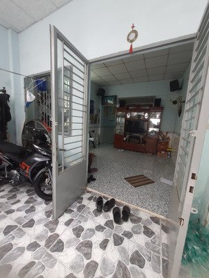 nhà cấp 4 có lửng hẻm 3 gác đường số 2 p. trường thọ thủ đức không quy hoạch