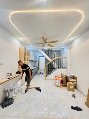 bán nhà 2 tầng hxh hẻm xe hơi 3pn gần sân bay - đường số 7 - phạm văn đồng - nguyễn kiệm