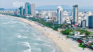 bán villa cực đẹp, bể bơi trong nhà dòng tiền tốt, gần mân thái sơn trà, diện tích 63m - ngang 4.9m