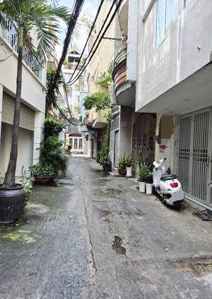 chủ bán gấp nhà hẻm xe hơi, dt 54m2, gần chợ thị nghè, đại học hồng bàng, phường 15, bình thạnh