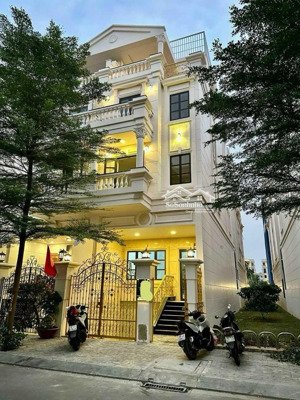 duy nhất căn vị trí đẹp khu cityland park hills, gò vấp. có thang máy