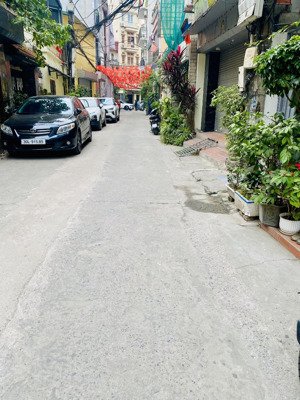 đầu cầu chương dương, 50m2, 6tầng tm, mặt đường kinh doanh 2 ô tô tránh, nhỉnh 11tỷ