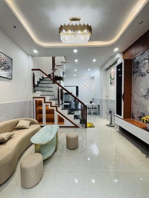 nhà mới đón tết gần aeon ngay chợ gò xoài, diện tích 32m2 xây dựng 2 tầng btct sổ riêng