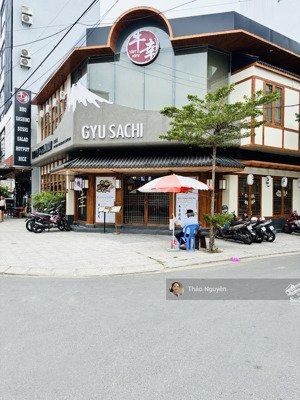 hàng hiếm cặp đỗ bá diện tích 180m2 ra biển mỹ khê chỉ 150m sẵn dòng tiền 80tr/th