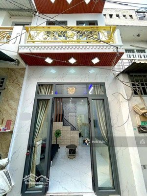 bt - hơn 3t - giáp q6 - dts 60m2 - nhà mơi đốn tết