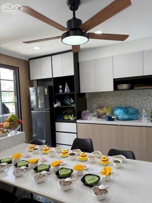 Bán CHDV 566/ Nguyễn Thái Sơn, P.5, Gò Vấp 4( NH5,5m) x 15, giá 13,5 tỷ.