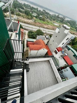 bán toà nhà dòng tiền an dương vương phú thượng đối diện công viên cảnh quan sông hồng 15,6 tỷ 58m2